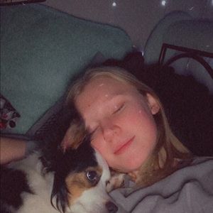 Meet your Posher, Katelyn